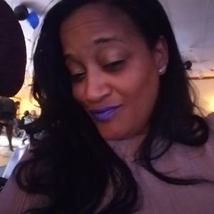 Meet your Posher, Edie